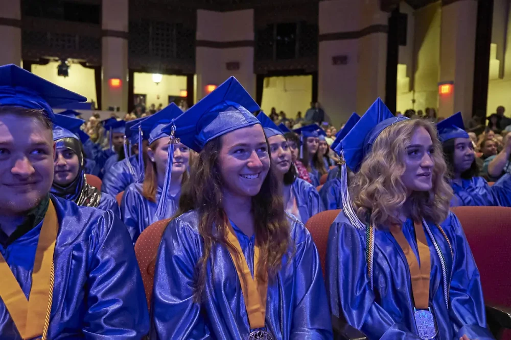 Церемония вручения дипломов